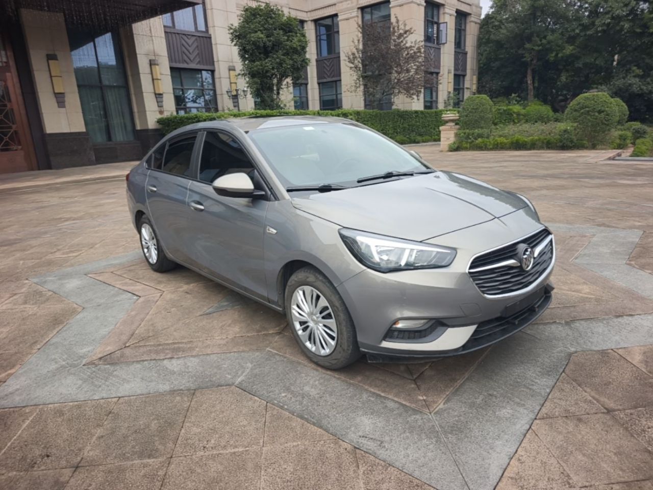 Excelle 2018 15N CVT Elite photo 3