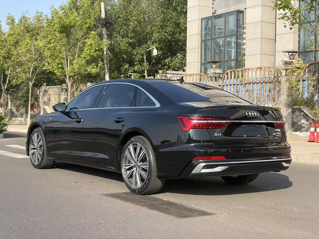 A6L 2023 45 TFSI quattro Dynamic photo 3