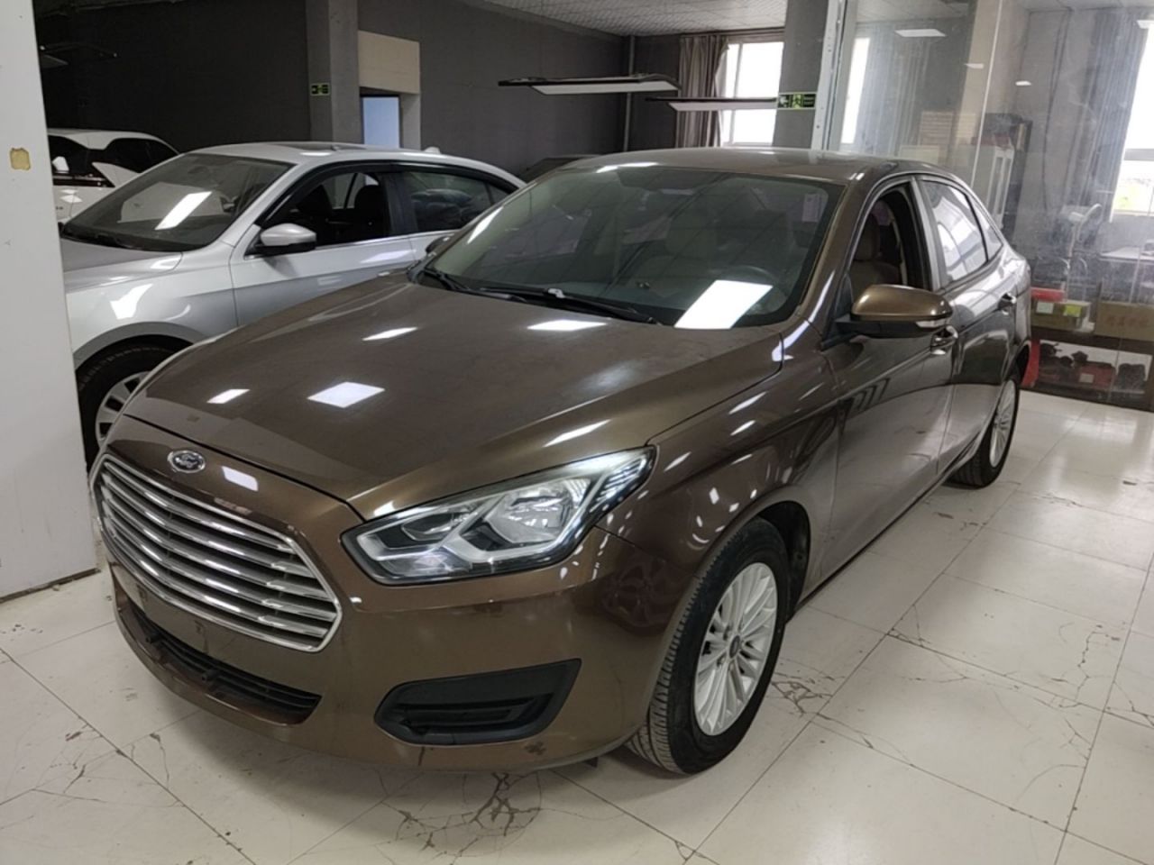 Escort 2017 Facelift 1.5L AT Comfort