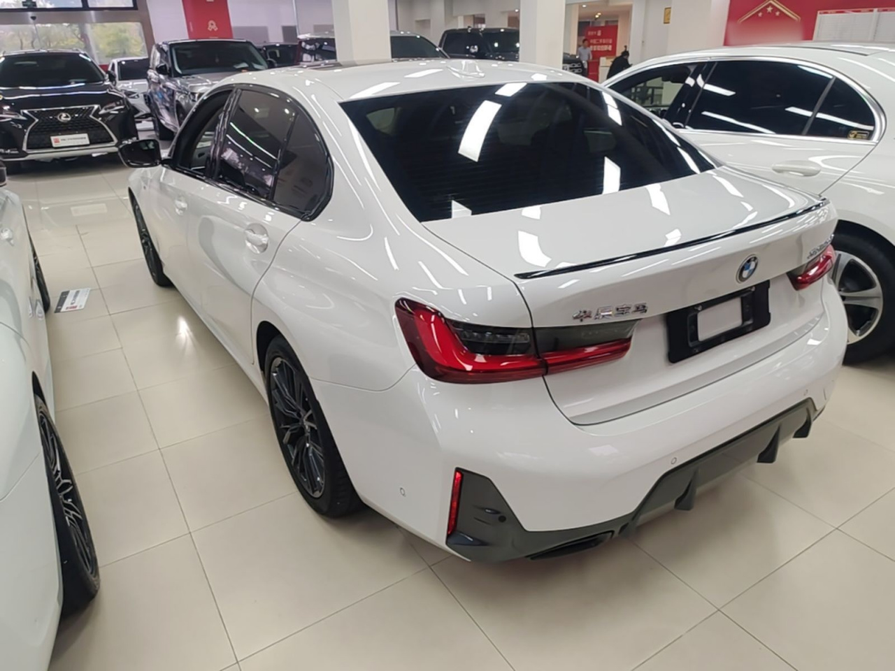 3 Series 2023 325Li M M Sport Night Package photo 4