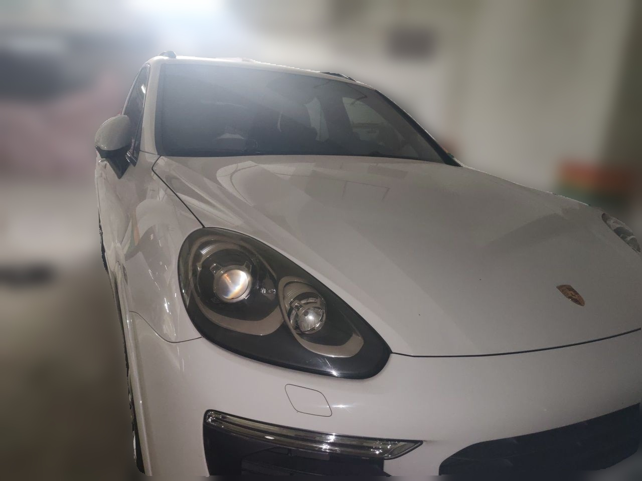 2016 Cayenne Platinum Edition 3.0T photo 3