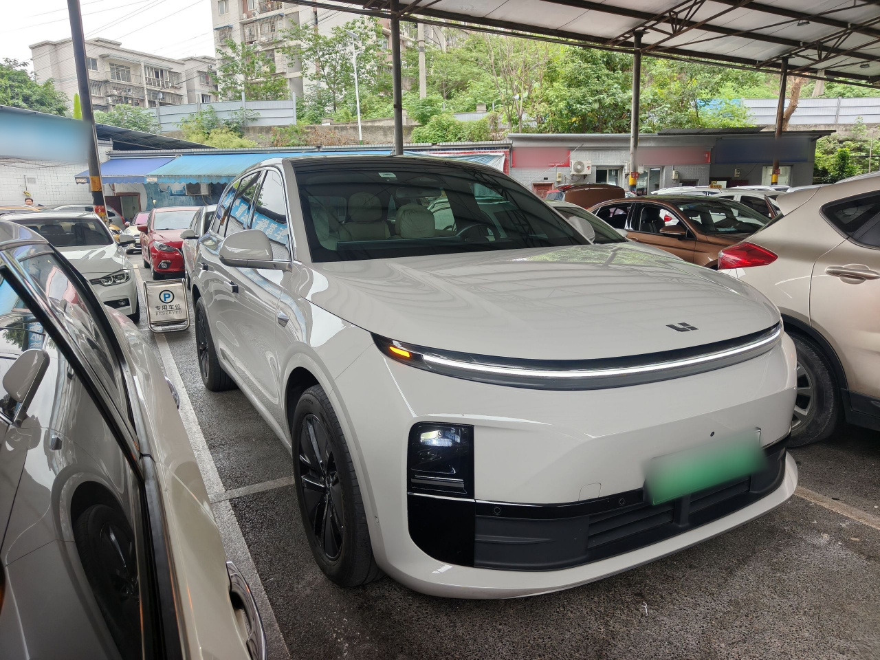 Li Auto L6 2024 Pro photo 3
