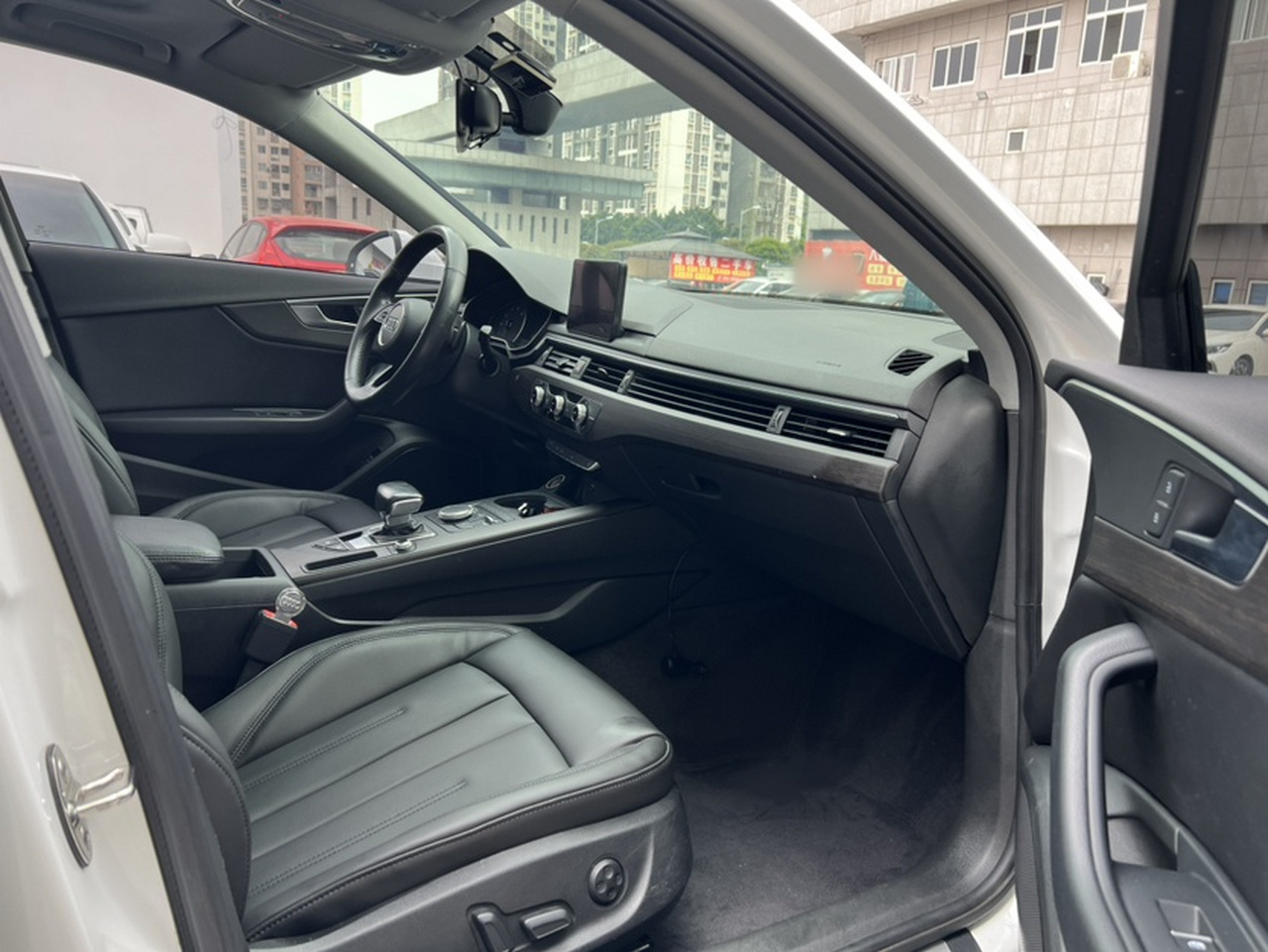 A4L 2018 30 Anniversary 40 TFSI Progressive photo 3