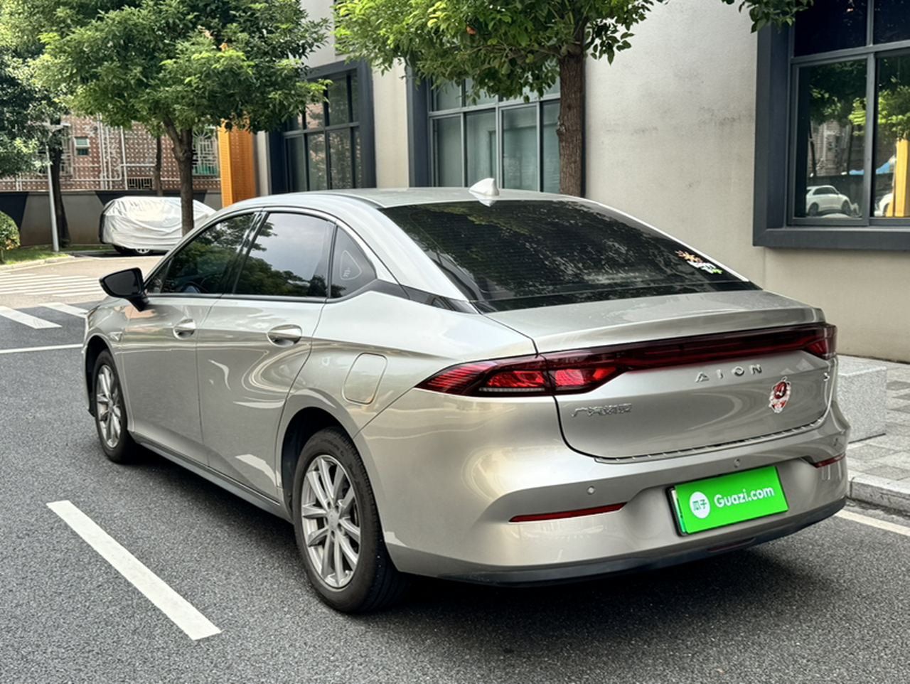 AION S 2023 580 LFP photo 3