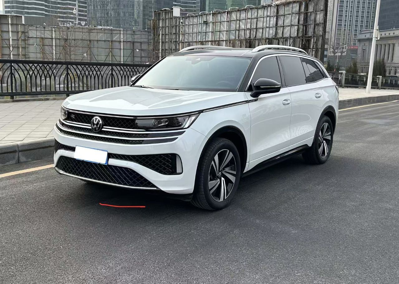 2023 380TSI AWD R-Line
