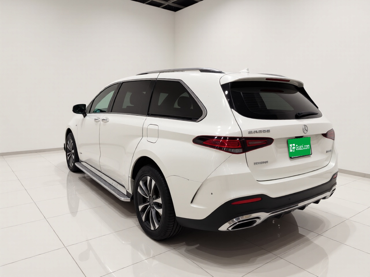Granvia 2024 2.5L Hybrid Luxury photo 4