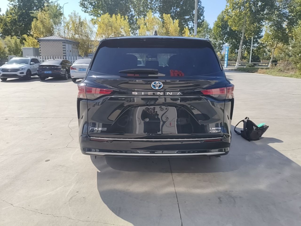 Sienna 2023 2.5L Hybrid Premium photo 5
