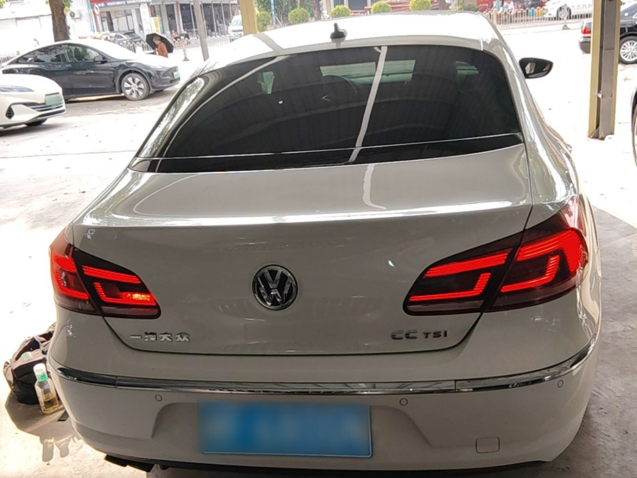 FAW-Volkswagen CC 2015 1.8TSI Luxury photo 5