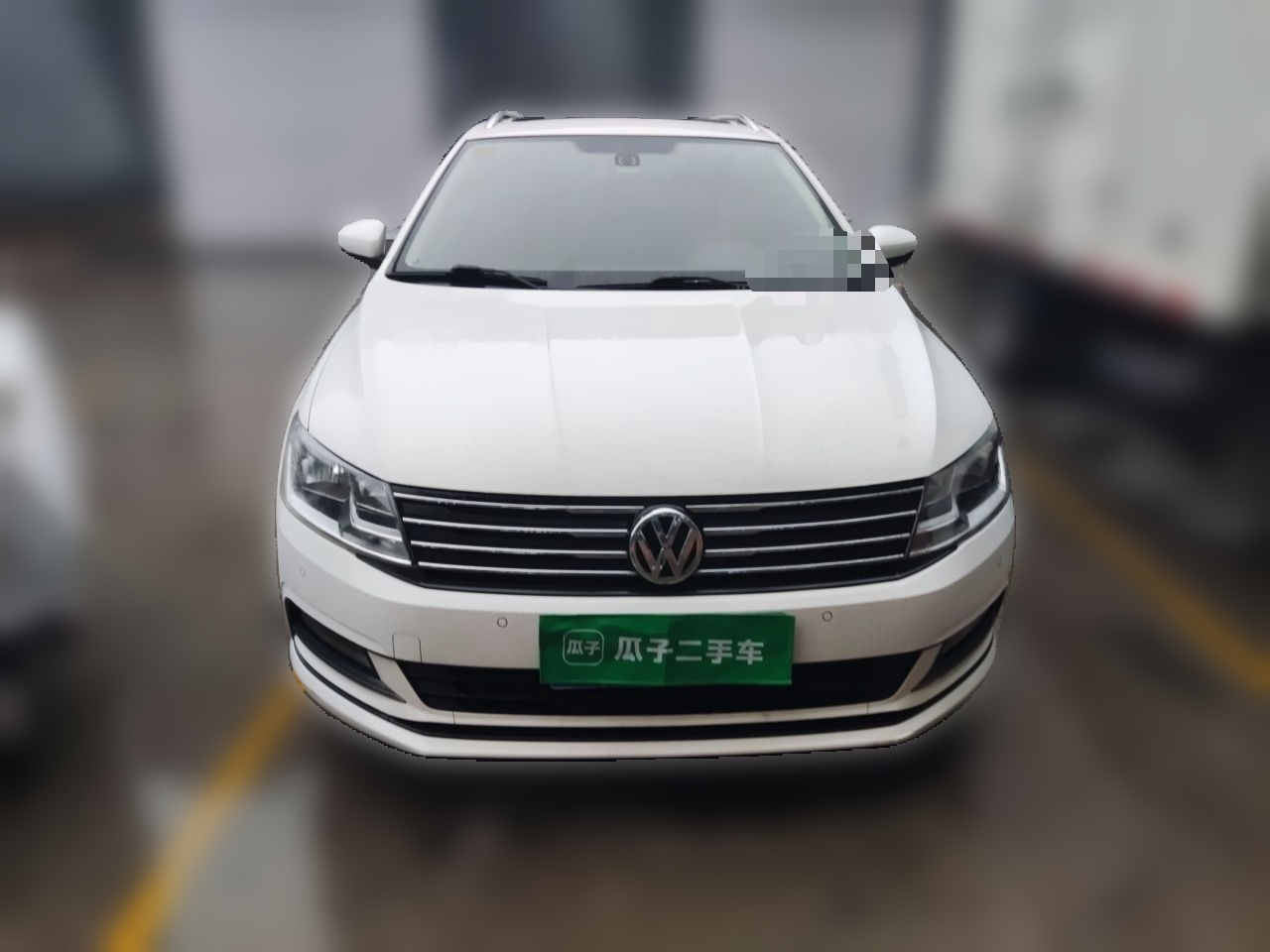2015 1.6L AT Comfort photo 2