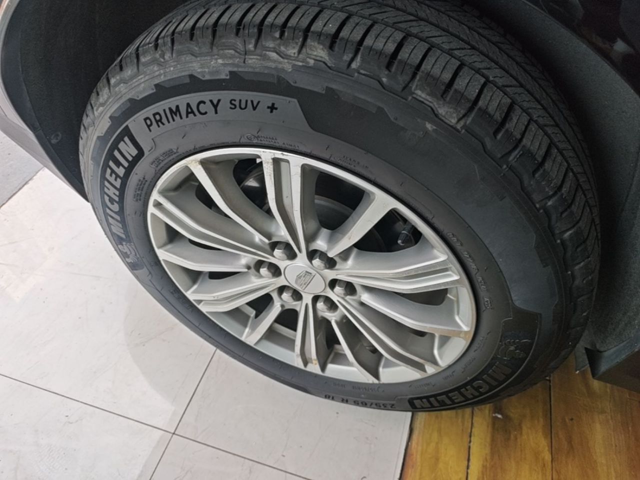 XT5 2018 25T Luxury photo 3