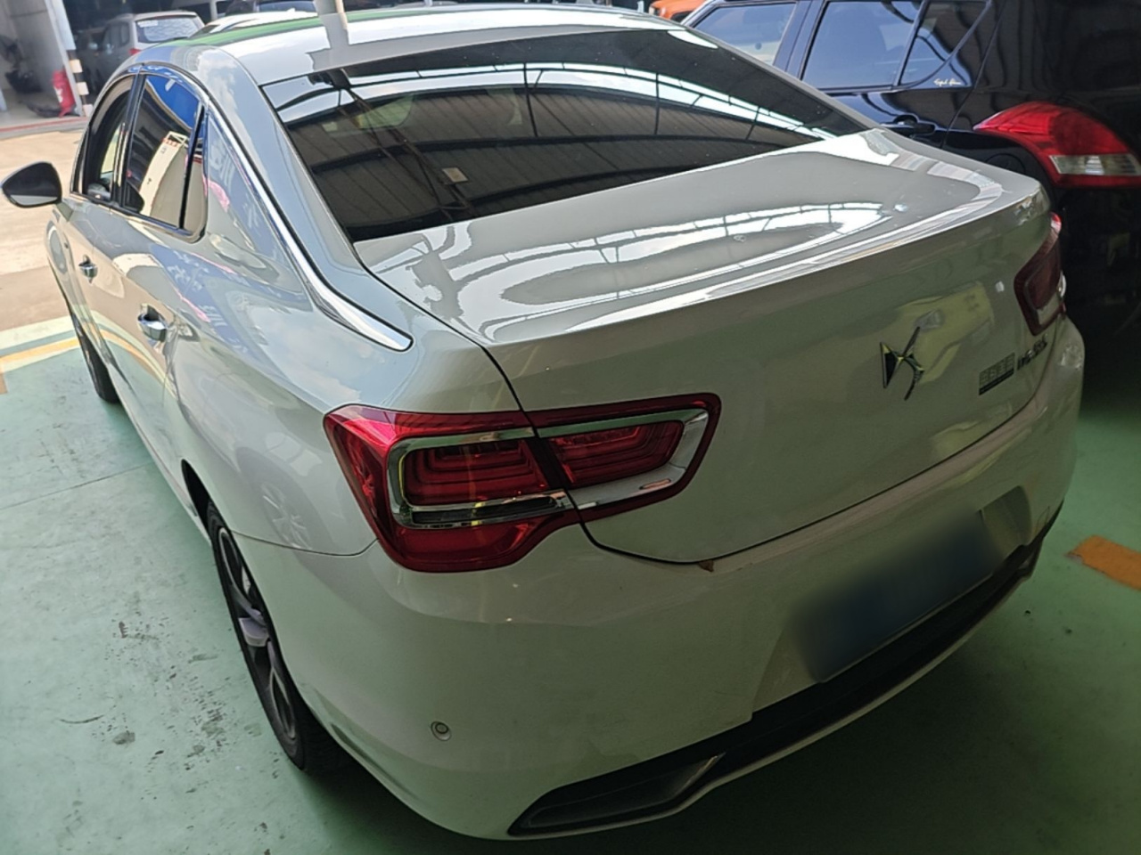 5LS 2016 1.6T Luxury THP160 photo 4