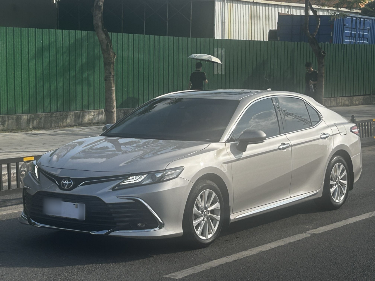 Camry 2023 2.0G Luxury
