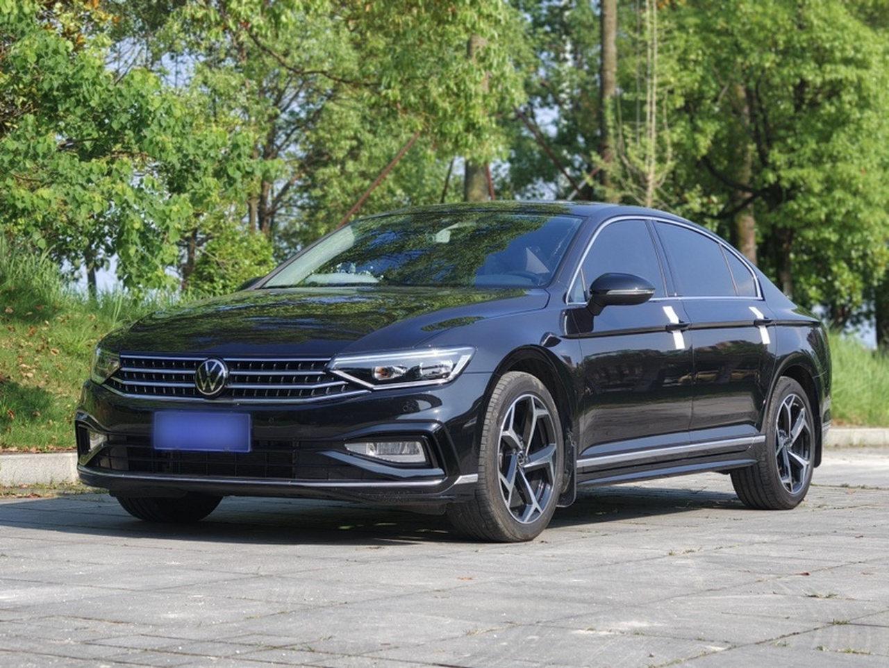 Magotan 2025 330TSI DSG Luxury