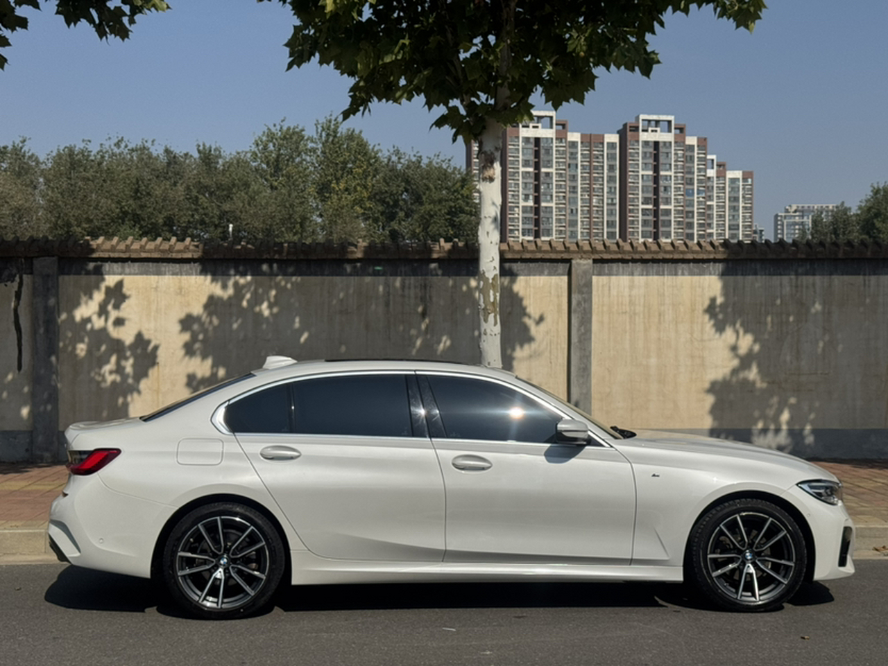 3 Series 2021 Facelift 325Li M Sport Package photo 2