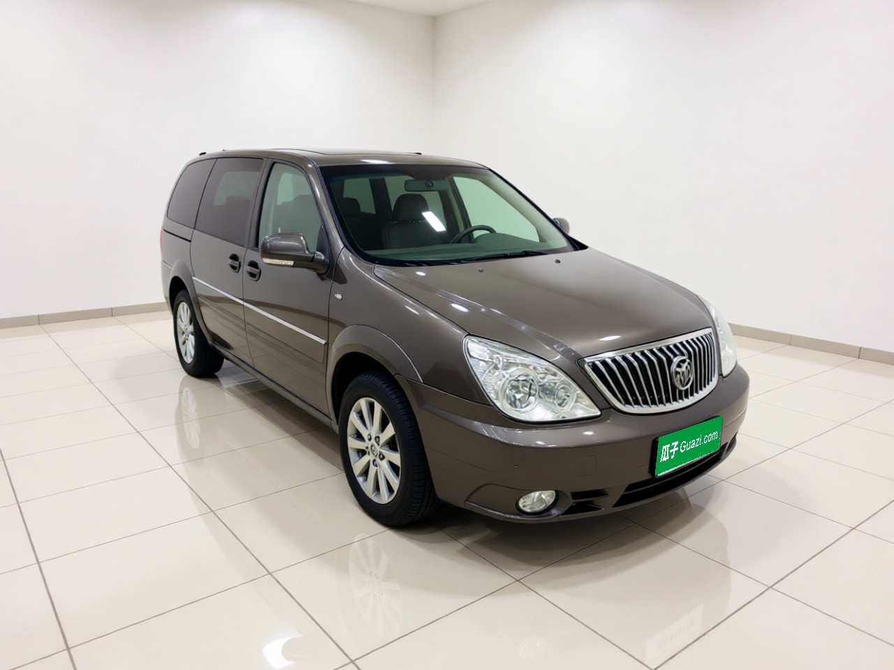 GL8 2014 2.4L Classic photo 3