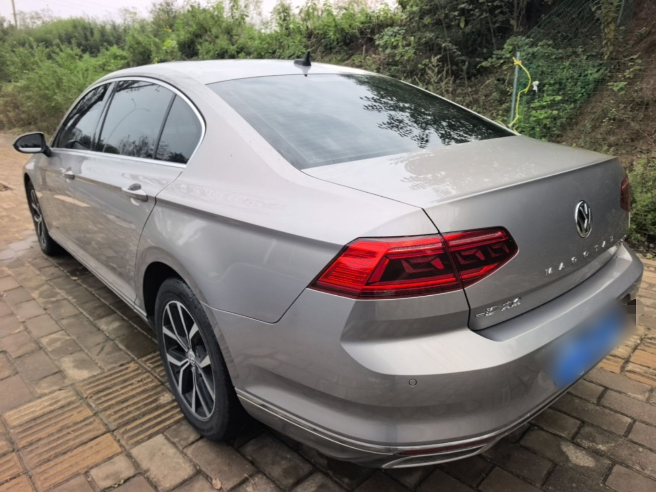 Magotan 2020 330TSI DSG Leading photo 4