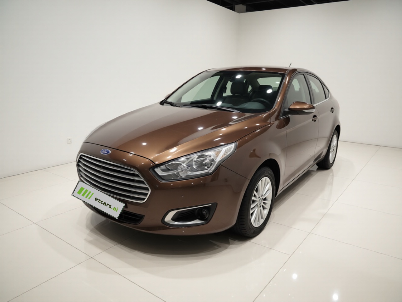 Escort 2015 1.5L MT Comfort