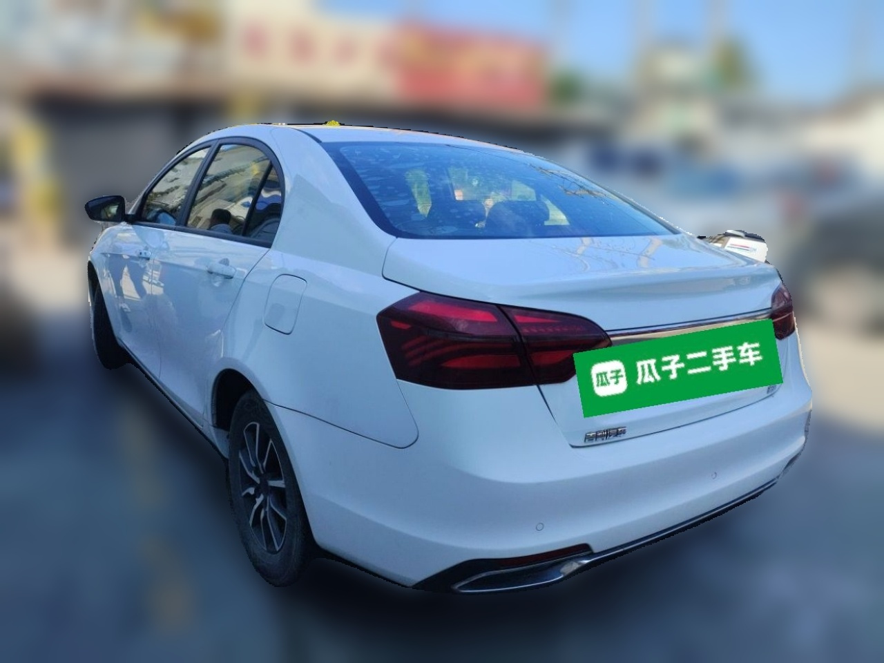 Emgrand 2019 1.5L MT Luxury China VI photo 4