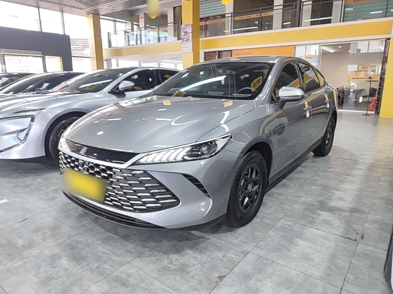 Qin PLUS 2025 DM-i ADAS 55KM Leading