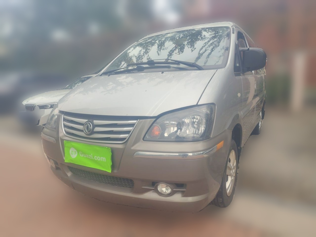 Lingzhi 2016 V3 1.5L 7-Seater Comfort China V
