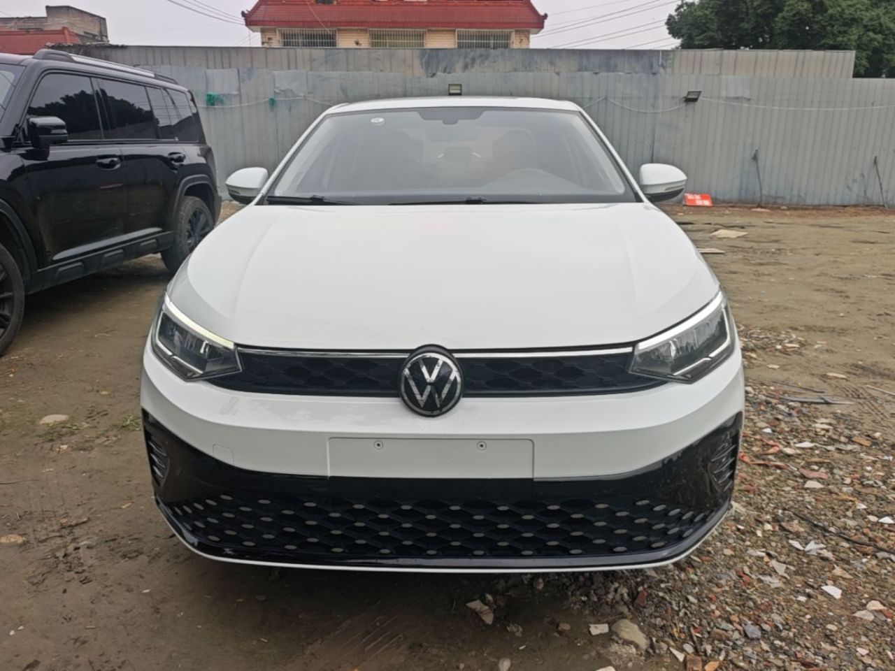 Lavida 2023 1.5L AT photo 2