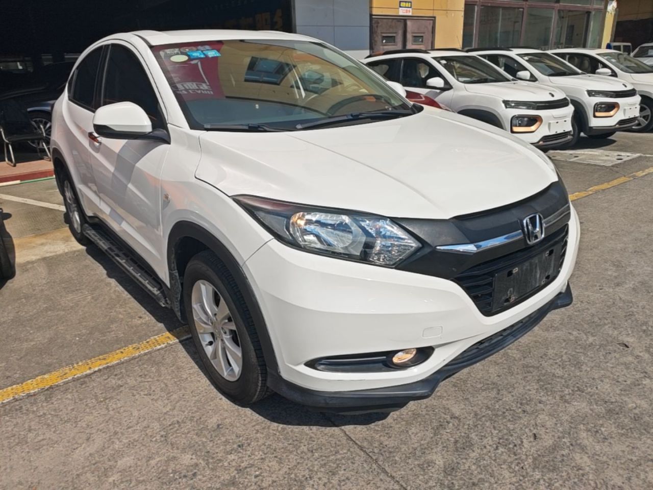 Vezel 2015 1.5L CVT RWD Comfort photo 3
