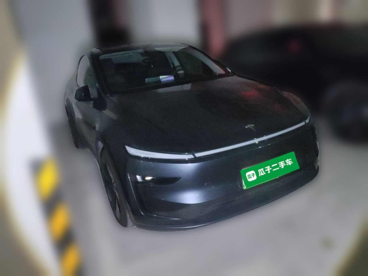Model Y 2025 RWD photo 3