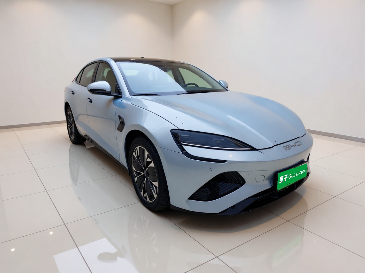 Seal 2022 550km Standard Range RWD Premium photo 3