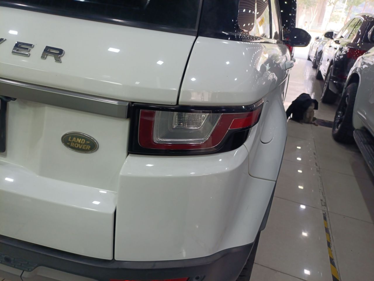 Range Rover Evoque 2018 240PS SE photo 2