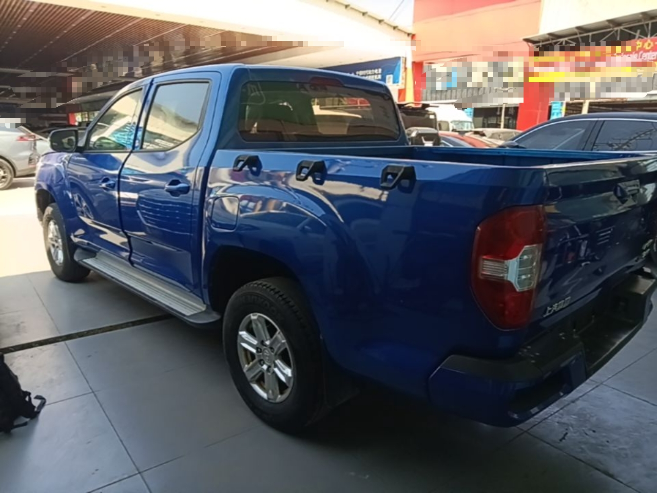 MAXUS T60 2017 2.0T Petrol AT RWD Elite photo 4
