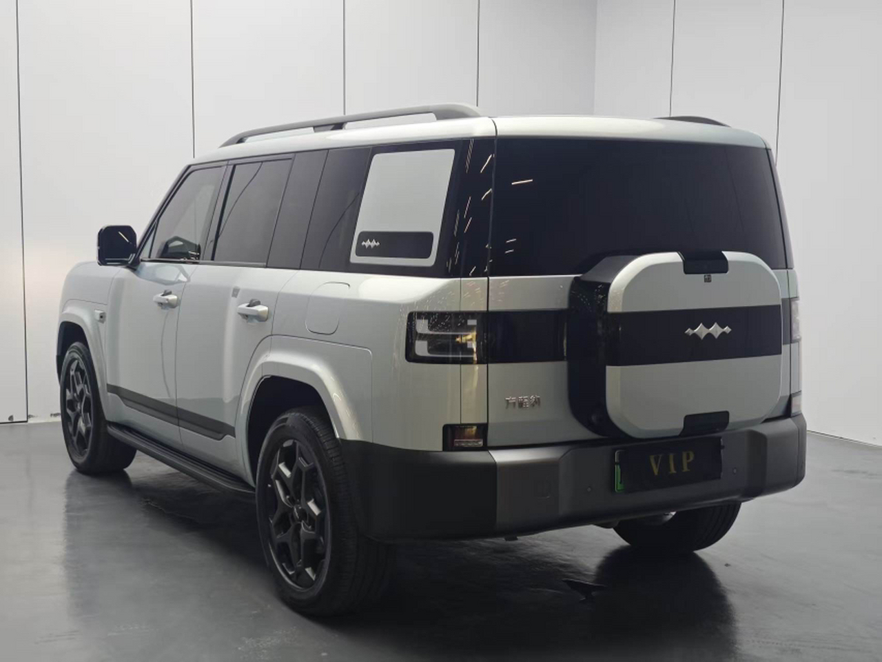 Fang Cheng Bao 7 2025 190KM AWD Ultra photo 3