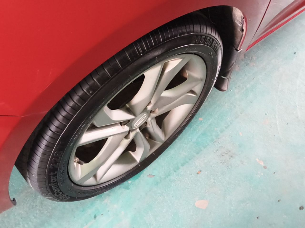 Emgrand GL 2017 1.3T DCT Premium photo 2