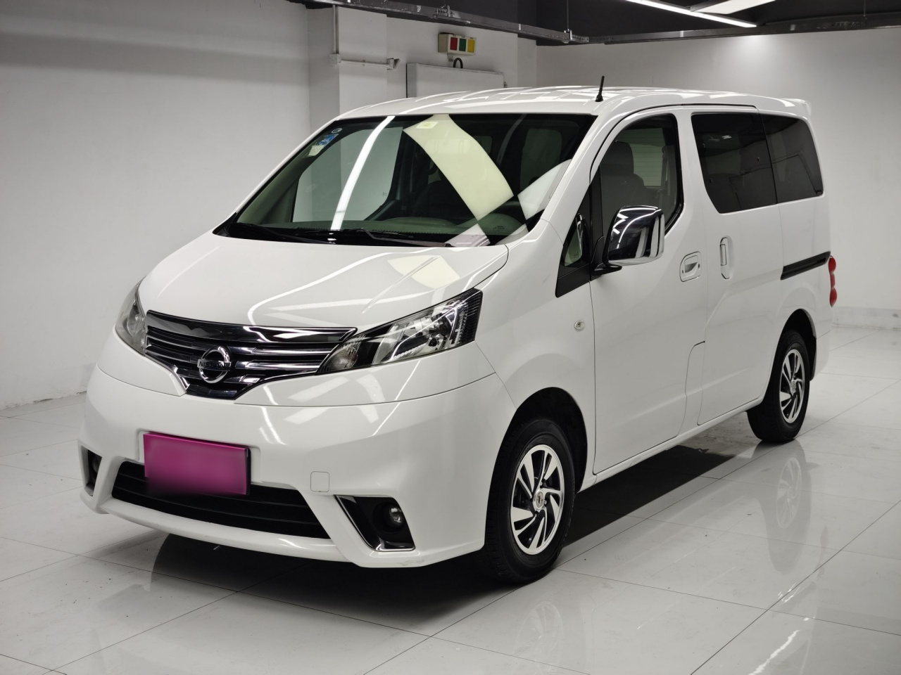NV200 2018 1.6L CVT Exclusive
