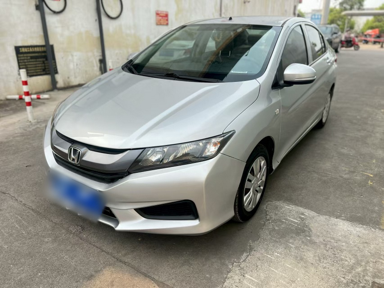 2015 1.5L CVT Comfort