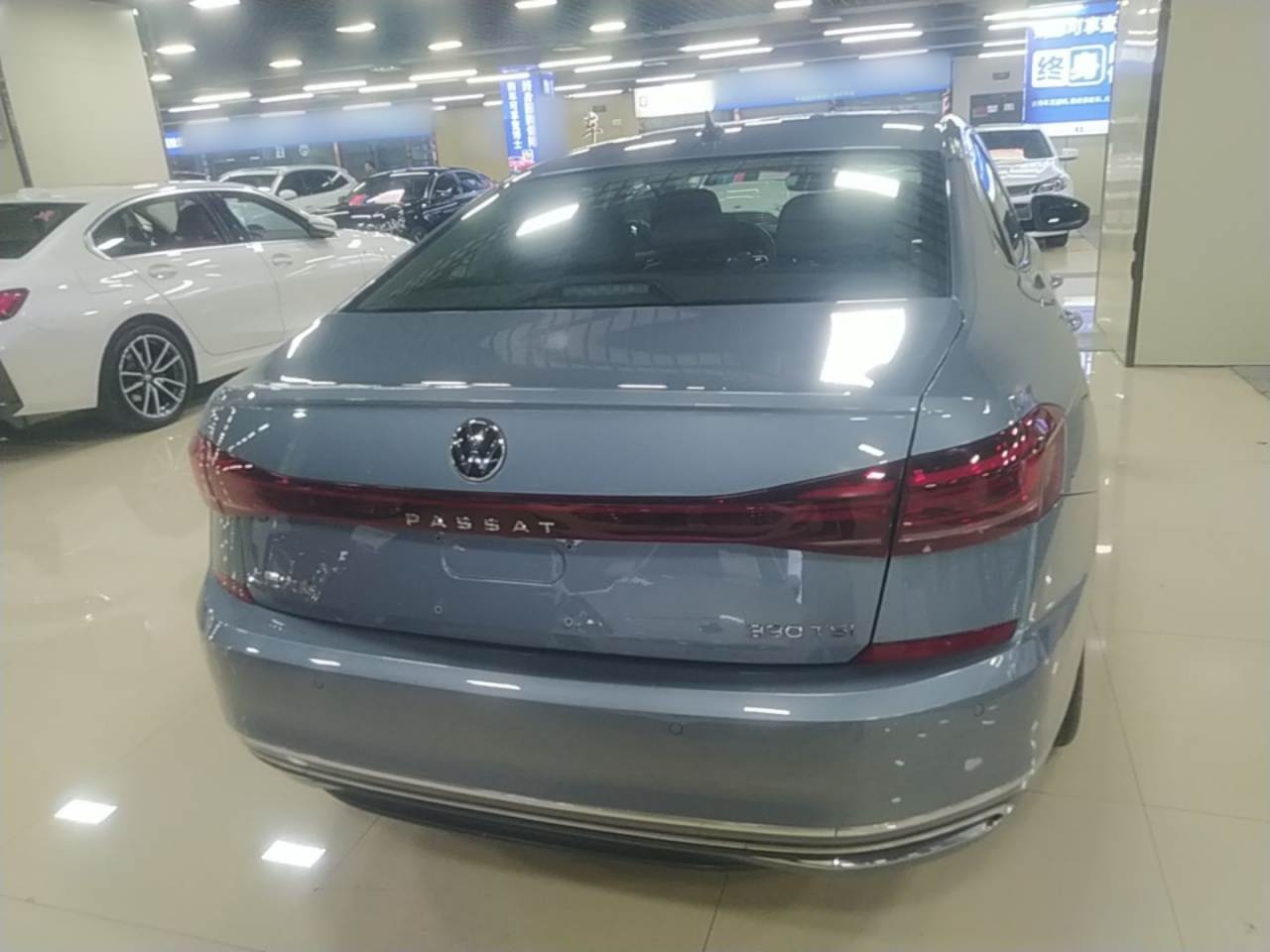 Passat 2023 330TSI Premium photo 5