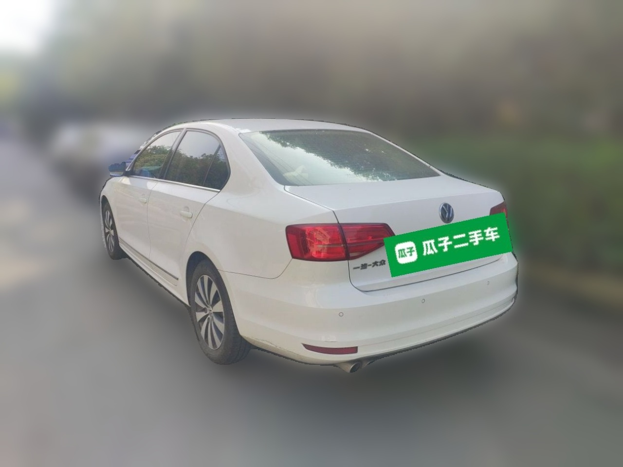 Sagitar 2015 230TSI MT Luxury photo 4