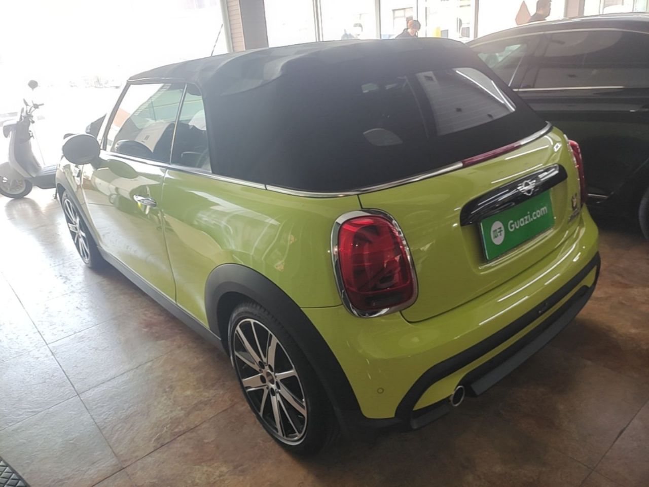 2022 1.5T COOPER CABRIO Sidewalk photo 4
