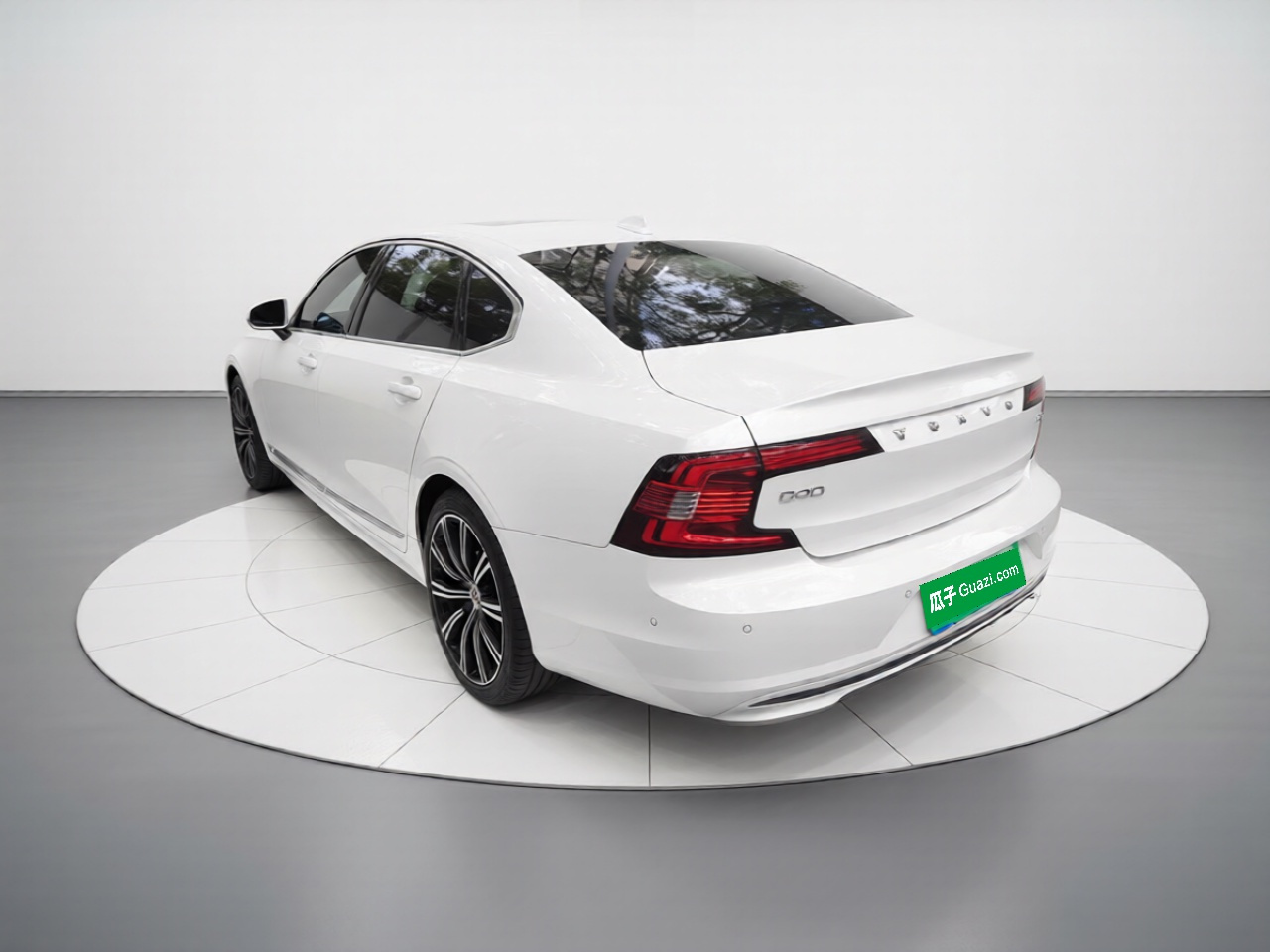 S90 2025 B5 Luxury photo 4