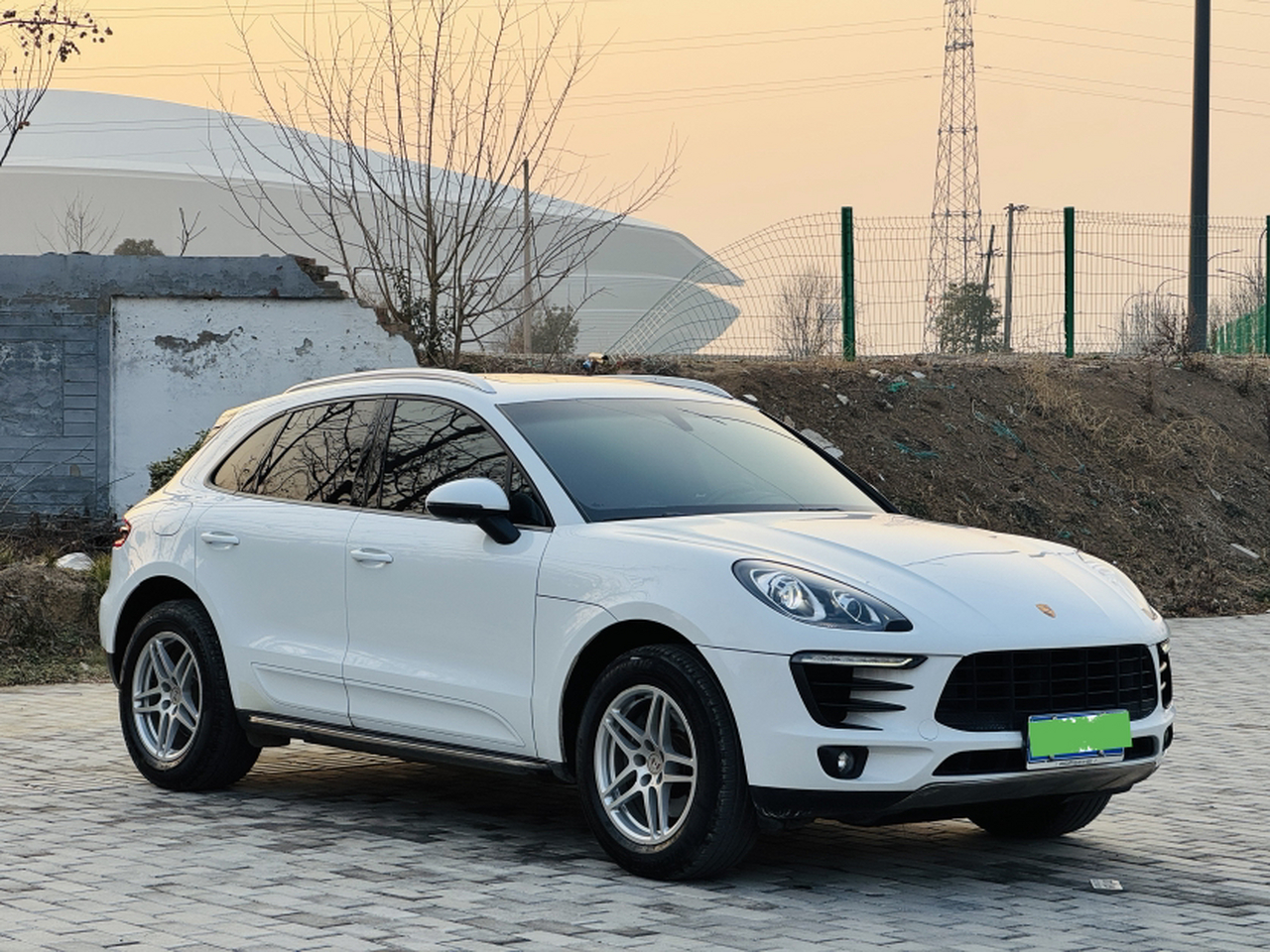 2016 Macan 2.0T photo 4