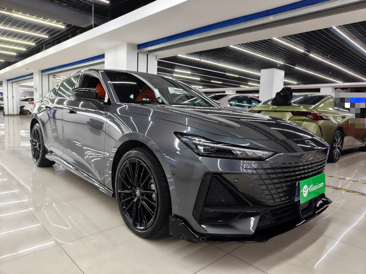 UNI-V 2023 1.5T Sport photo 3