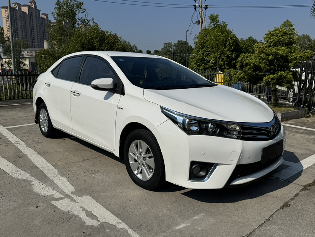 Corolla 2017 Facelift 1.6L S-CVT GL photo 3