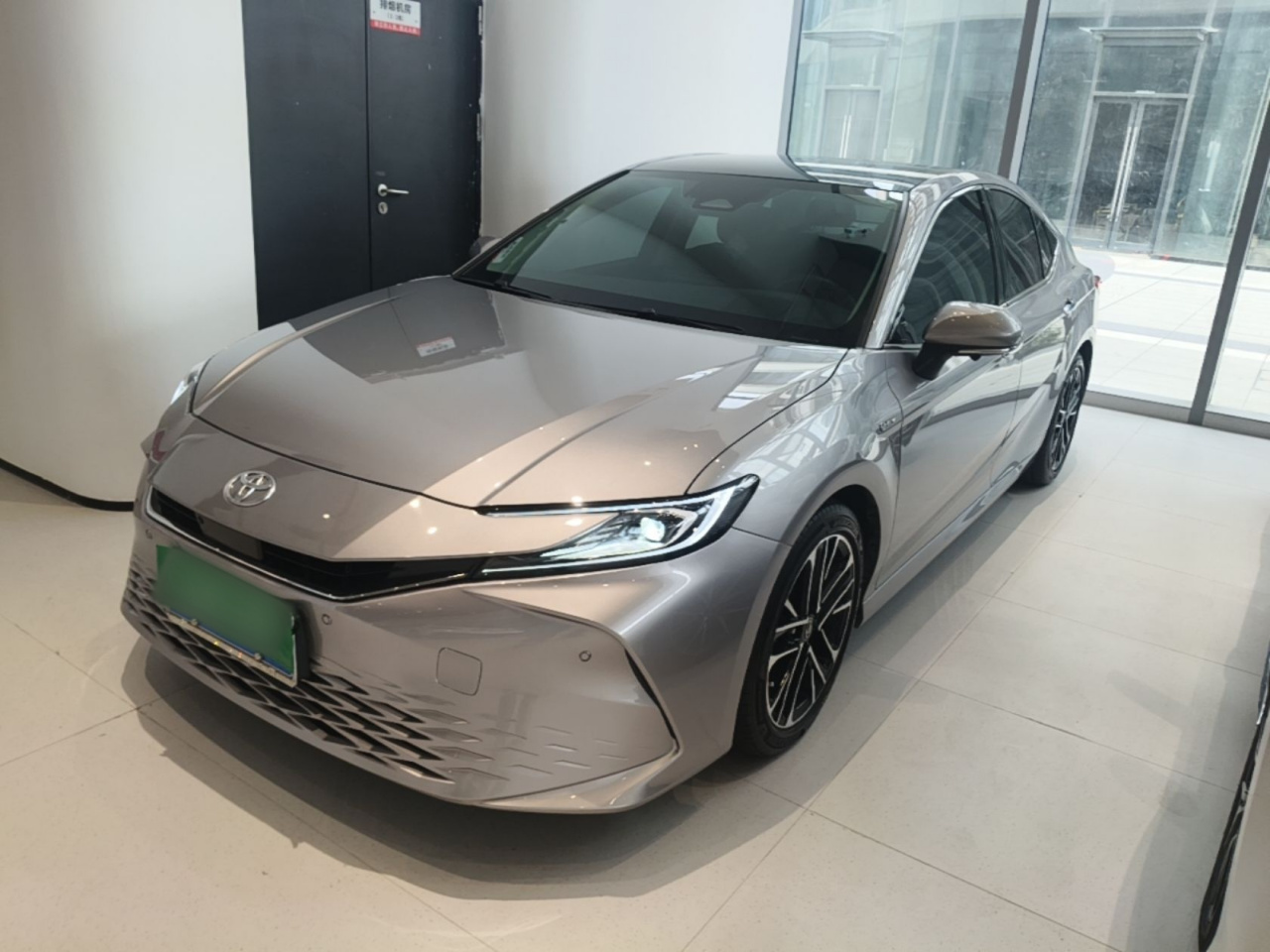 Camry 2024 Hybrid 2.0HG Premium