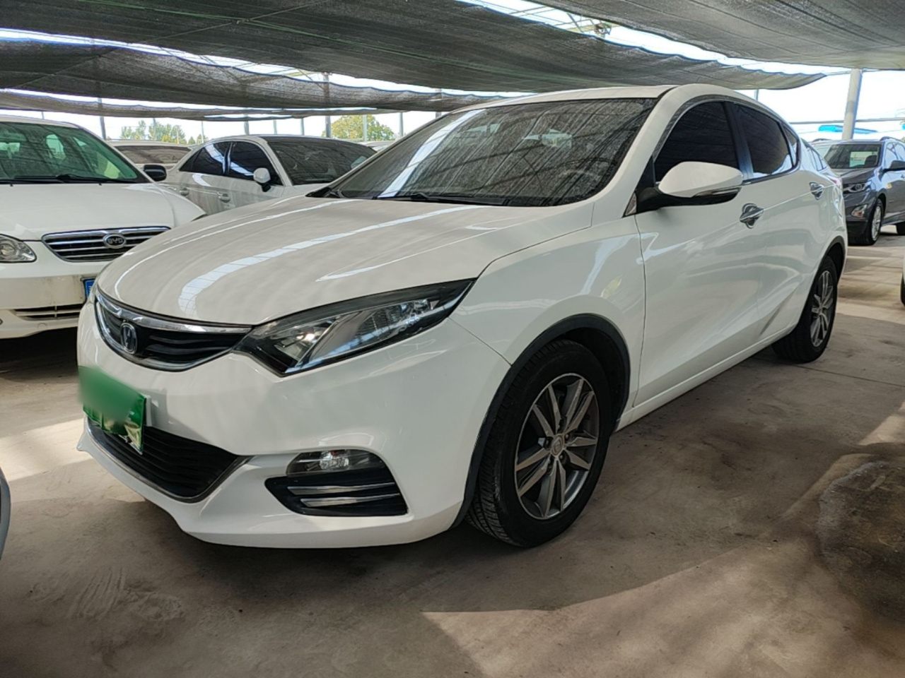 Eado 2015 1.6L AT IV