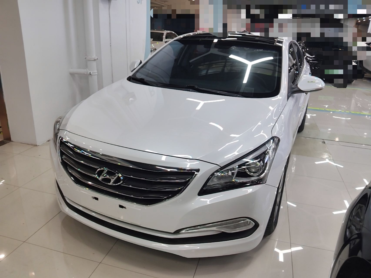 Mistra 2014 1.8L AT Smart GLS