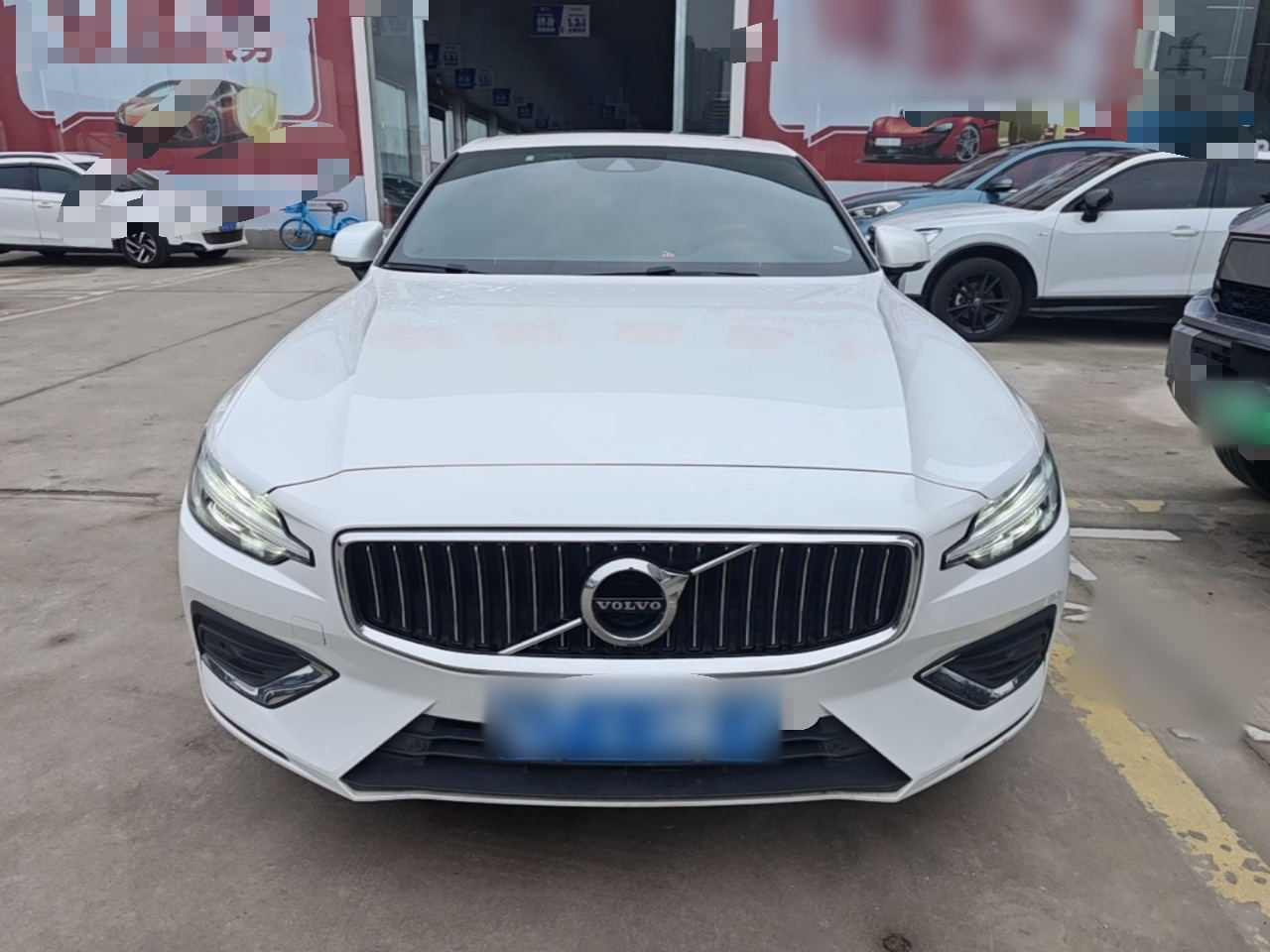 S60 2022 B4 Luxury photo 2