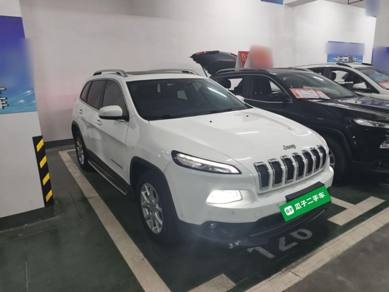 Cherokee 2016 2.4L Leading photo 5