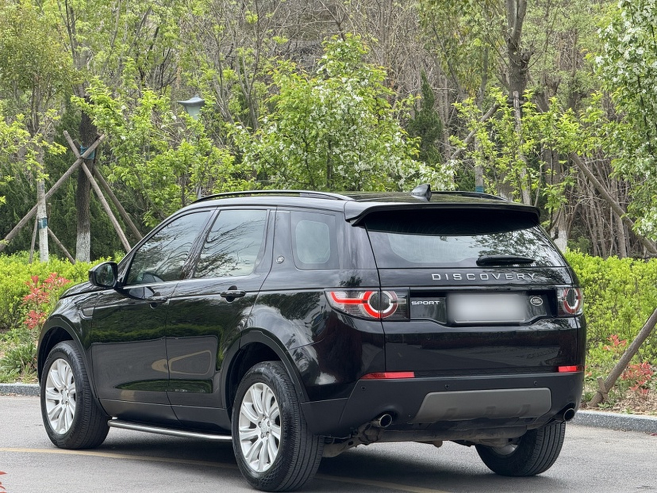 Discovery Sport 2018 240PS SE photo 2
