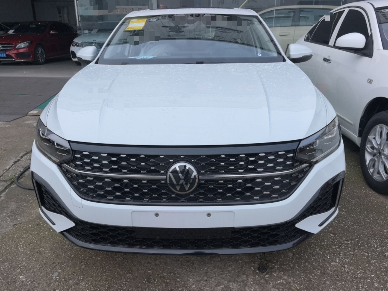 Lavida 2026 1.5L AT photo 2