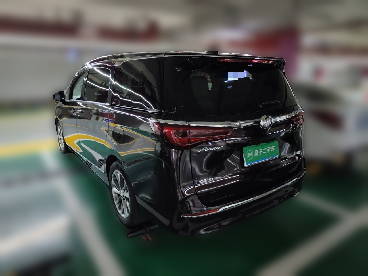 GL8 2021 Avenir 6-Seater photo 4