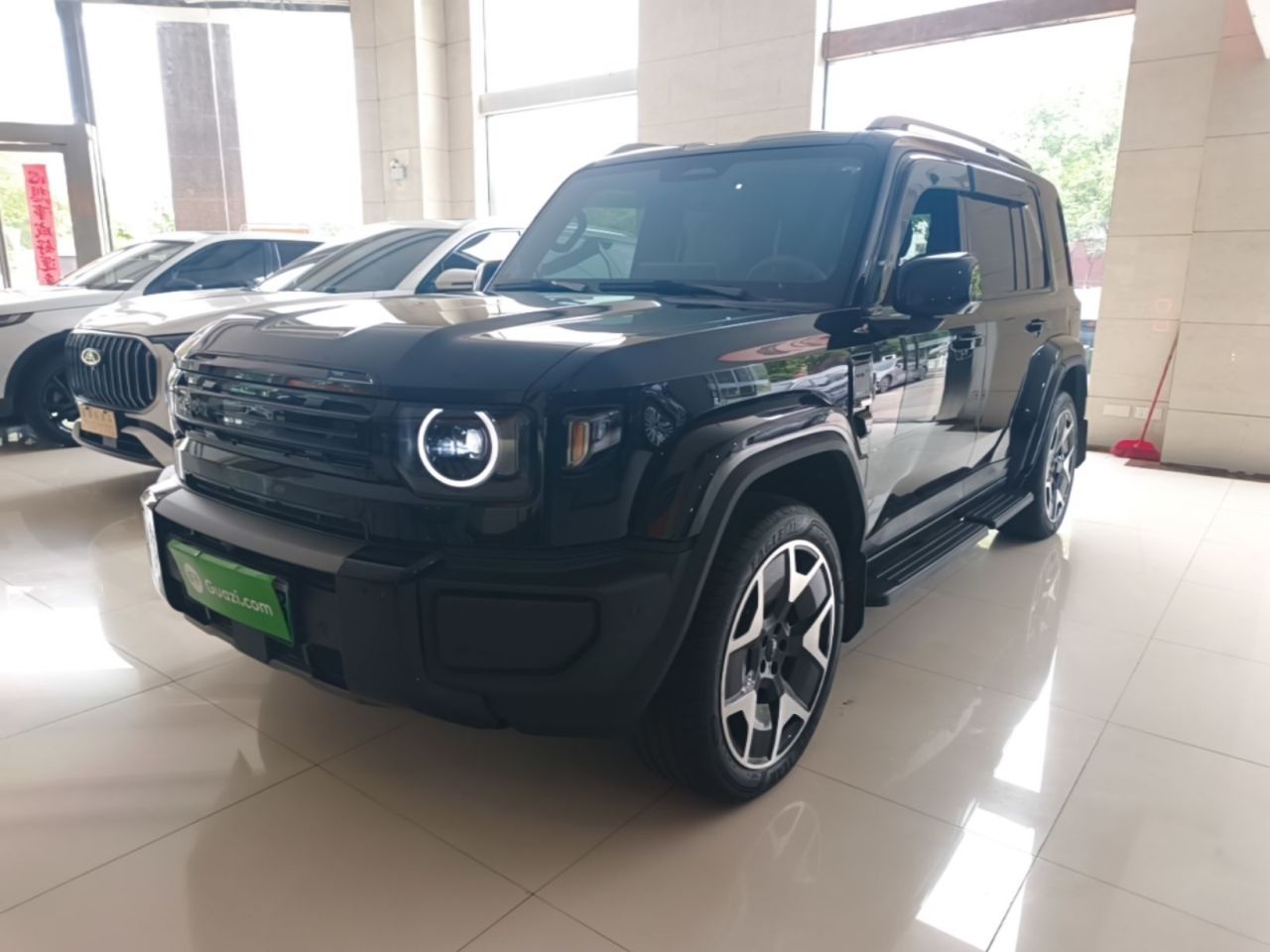 iCAR V27 2026 200KM AWD 500